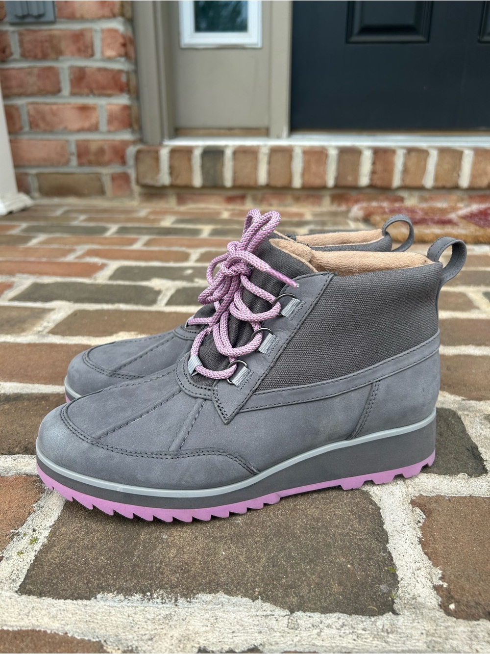 Vionic Nolan Grey Waterproof Winter Hiker Ankle Boots Pink Accents 7 - Picture 4 of 9
